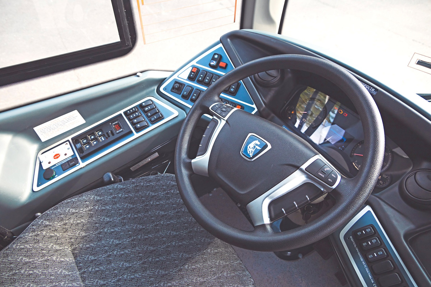 Автобус НЕФАЗ-5299-0000031-52